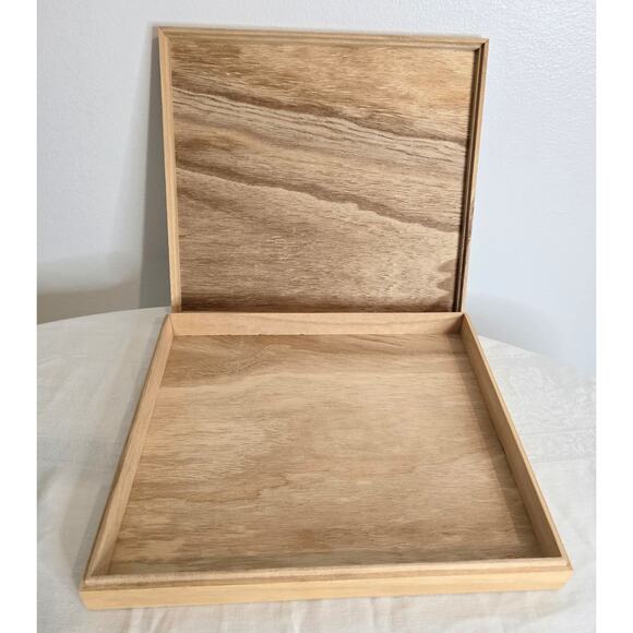 London Landmarks Wooden Box 12"x12"x2"  Decorative - Picture 2 of 3